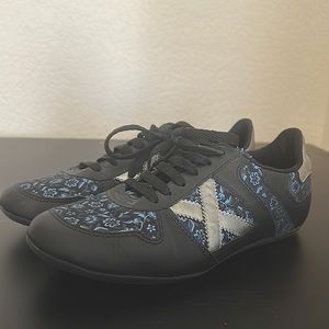 Munich women’s sneakers 38